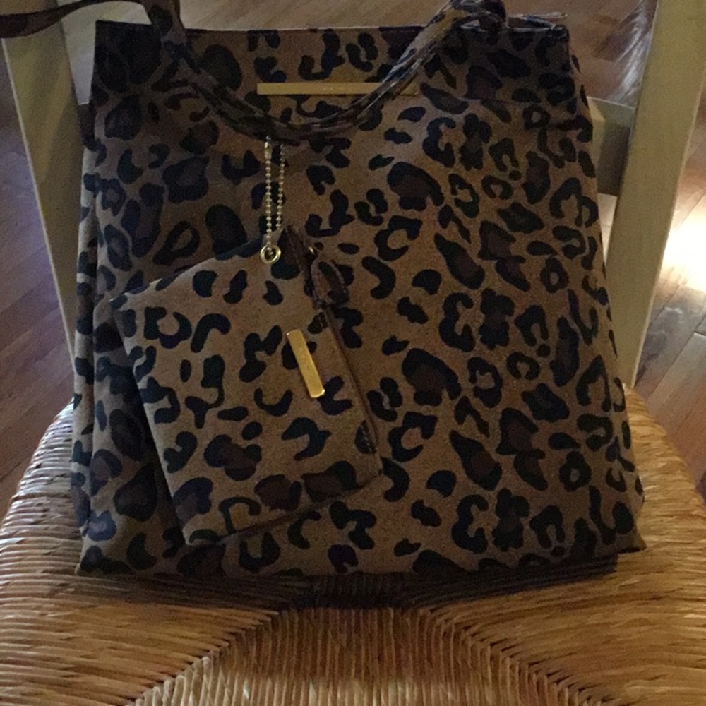 New tote handbag